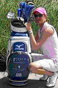 Fame More playing golf
