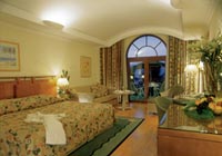 Palm Tree Court and Spa, Dubai