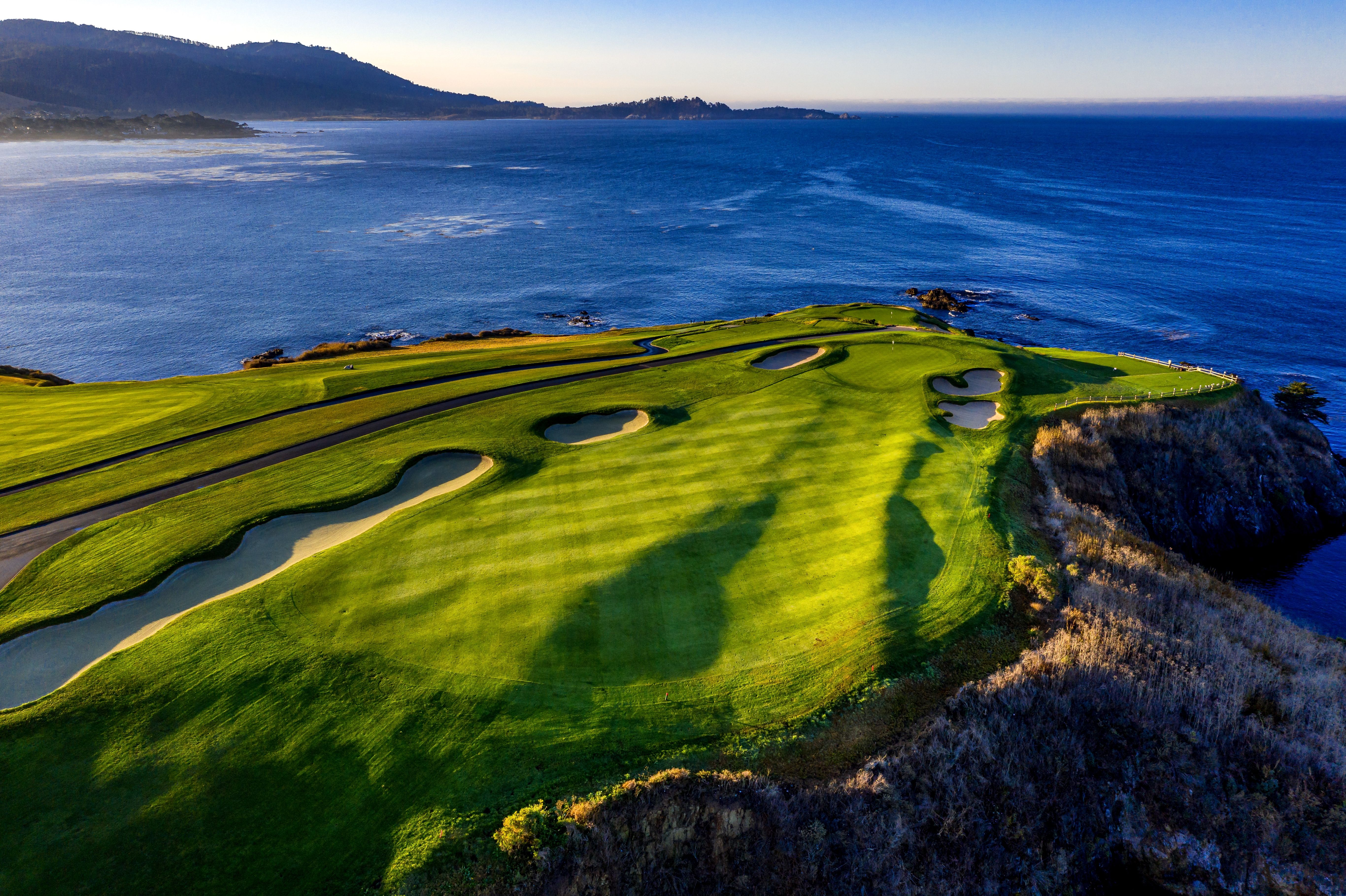 PEBBLE BEACH GOLF LINKS トレーナー アメリカ製 PEBBLE BEACH GOLF LINKS スウェットシャツ – 古着屋