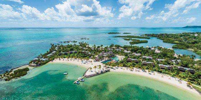 Four Seasons Mauritius Golfing Holiday with Free Golf Fees