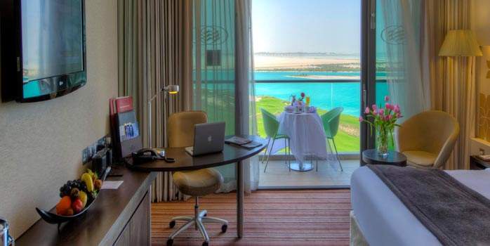 Yas Links Crowne Plaza Abu Dhabi Golf Holidays Luxury Golf Travel Chaka Trave