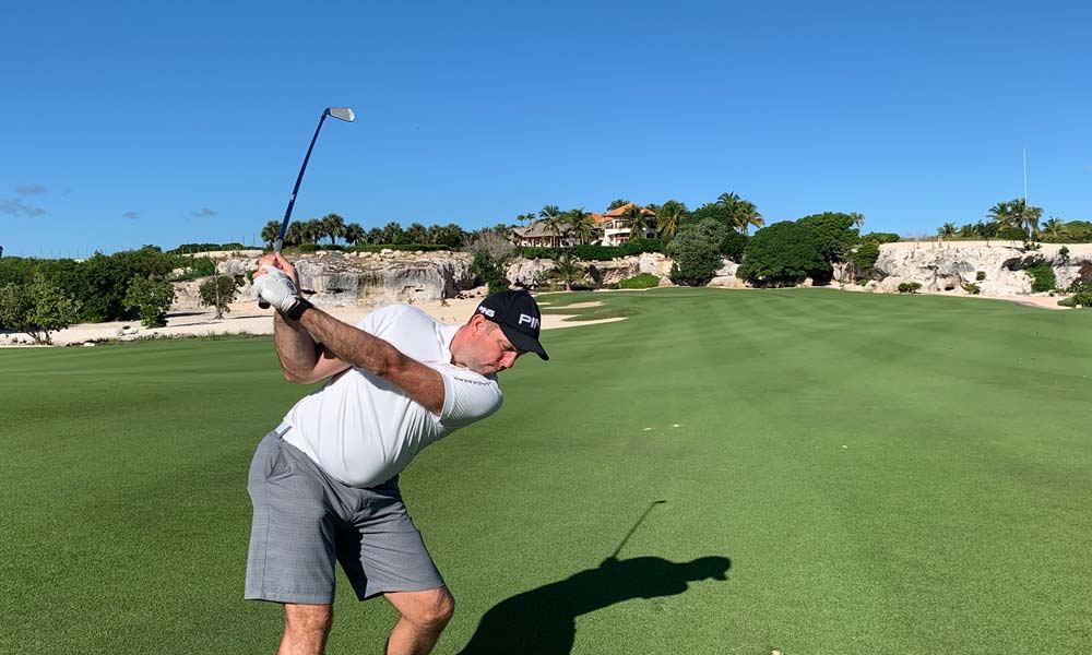 Chaka Dominican Manager Stuart takes on Punta Espada Golf Course - Winter 2019